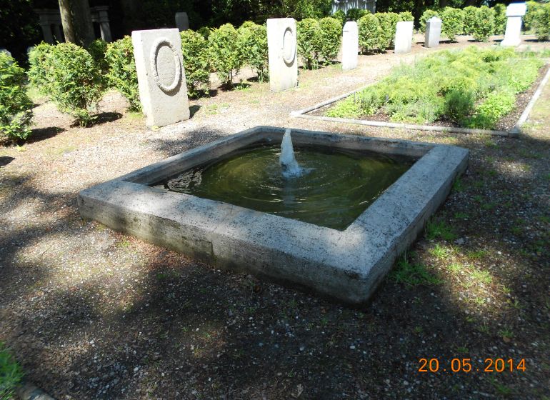 Cmentarz Centralny – Lapidarium